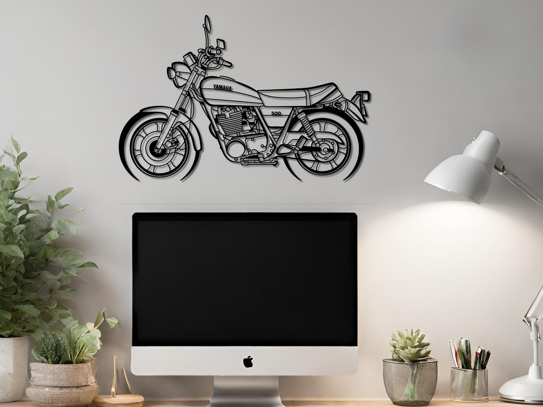 SR 500, Detailed Silhouette Metal Wall Art