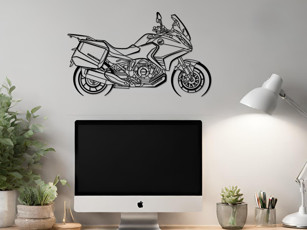 NT1100, Detailed Silhouette Metal Wall Art